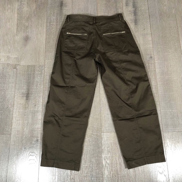 Abercrombie & Fitch Womens Zippered Pockets Cargo Pants Size 31/12 - Picture 2 of 9